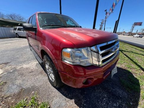 Used 2008 Ford Expedition EL XLT image 3