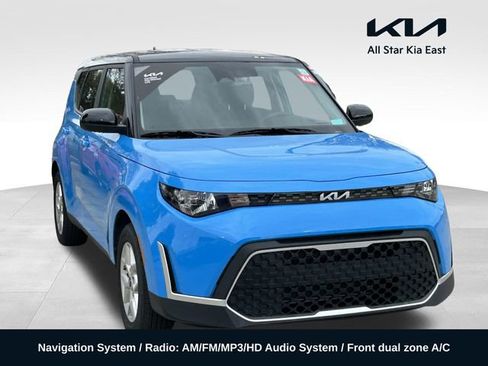 Used 2025 Kia Soul S image 1