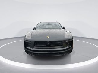 Used 2022 Porsche Macan video 3