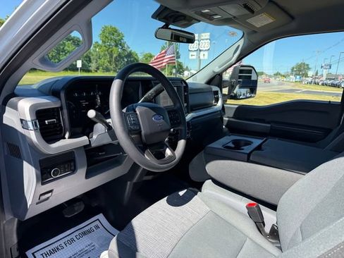 Used 2025 Ford F350 XLT w/ FX4 Off-Road Package AWD/4WD image 21