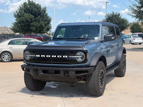 Used 2024 Ford Bronco Wildtrak AWD/4WD image 3