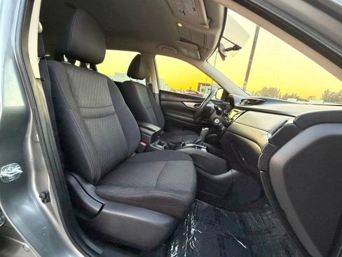 Used 2017 Nissan Rogue S image 12