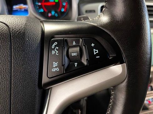 Used 2015 Chevrolet Camaro LT RWD image 19