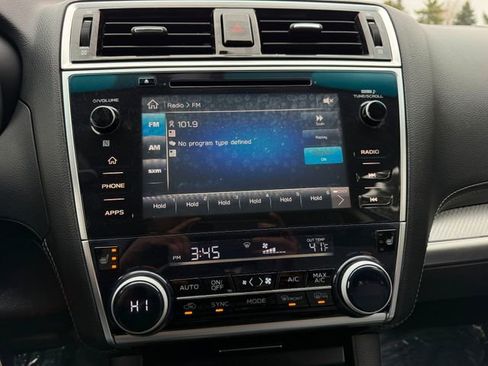 Used 2018 Subaru Outback 2.5i Premium image 8