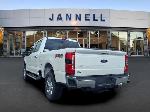 New 2026 Ford F250 Lariat w/ Chrome Package image 4