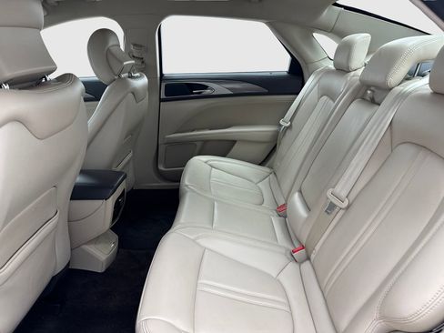 Used 2017 Lincoln MKZ Premiere AWD/4WD image 38