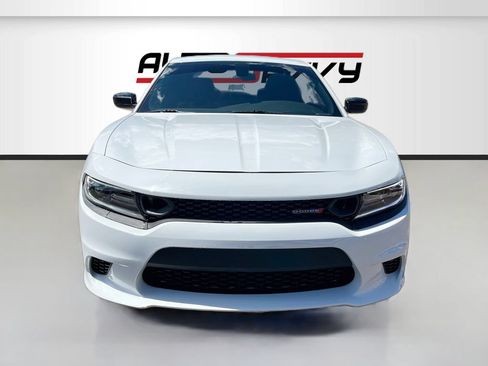 Used 2023 Dodge Charger SXT RWD image 2