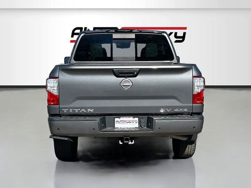 Used 2023 Nissan Titan SV w/ Accessory Utility Package AWD/4WD image 6