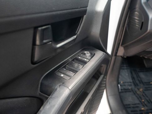 Used 2024 Toyota Tacoma SR5 image 7