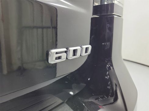 Certified 2023 Cadillac Escalade ESV Premium Luxury image 5