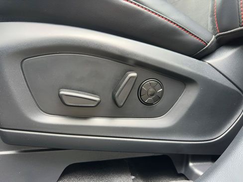 Used 2025 Ford Explorer ST AWD/4WD image 15