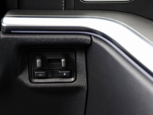 Used 2025 Ford Expedition Platinum w/ Driver's Package image 26