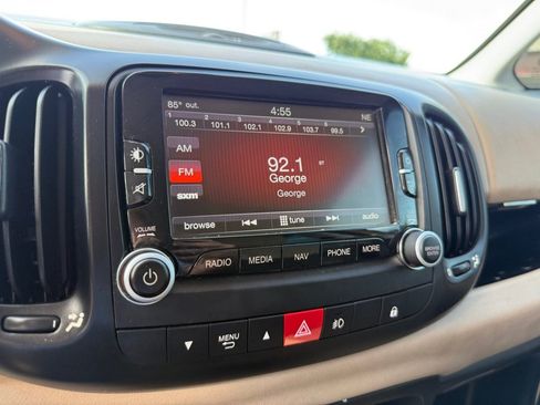 Used 2014 FIAT 500L Lounge FWD image 26