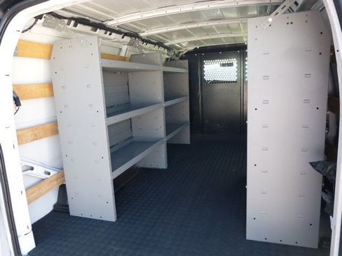 Used 2023 Chevrolet Express 2500 w/ Driver Convenience Package image 17