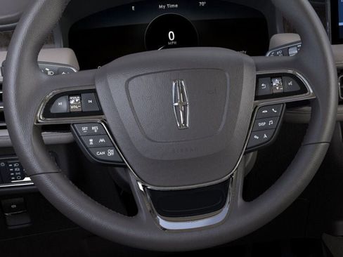 New 2023 Lincoln Nautilus Reserve w/ Equipment Group 202A image 12