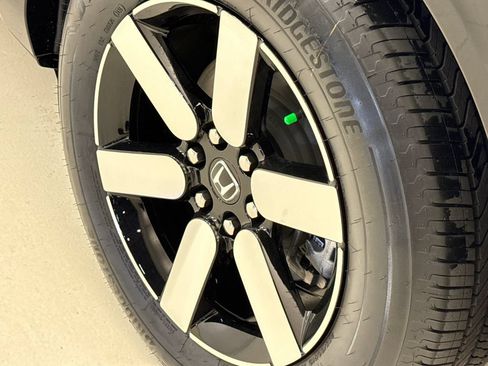 New 2026 Honda Prologue Touring image 10