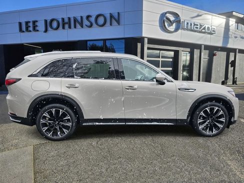 Certified 2024 MAZDA CX-90 Plug-In Hybrid w/ Premium Plus image 6