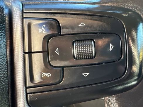 Used 2022 GMC Sierra 2500 SLT w/ SLT Premium Package image 30