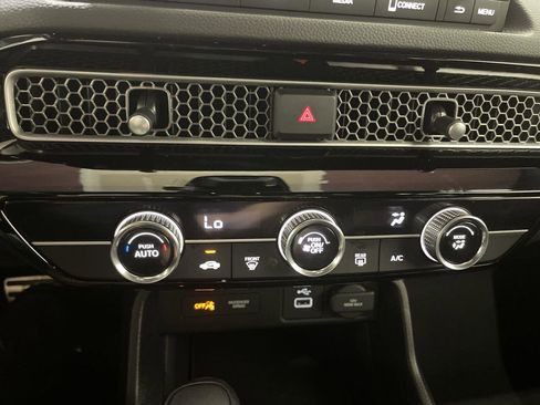 Used 2024 Honda Civic Sport image 18