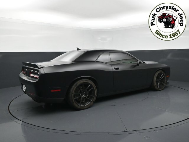 Used 2023 Dodge Challenger SRT Hellcat RWD image 6