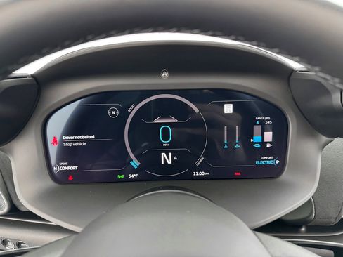 New 2026 McLaren Artura Spider image 18