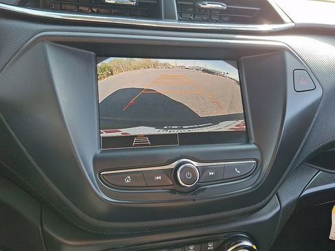 Used 2023 Chevrolet TrailBlazer LS image 18