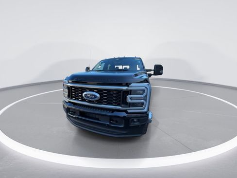 Used 2026 Ford F350 Platinum AWD/4WD image 3