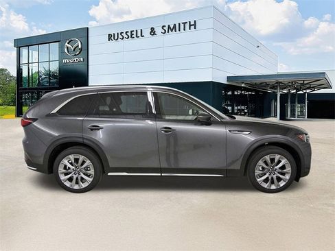 Used 2025 MAZDA CX-90 3.3 Turbo w/ Premium Plus Pkg image 4