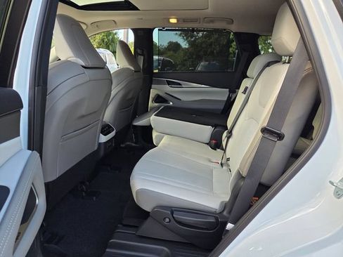 Used 2026 INFINITI QX60 Luxe w/ Cargo Package AWD/4WD image 13