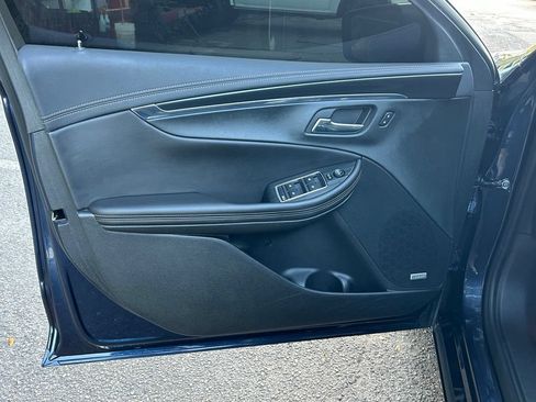 Used 2018 Chevrolet Impala LT w/ Sunroof and Spoiler Package FWD image 37