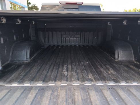 Used 2019 GMC Sierra 1500 SLT w/ SLT Premium Package image 10