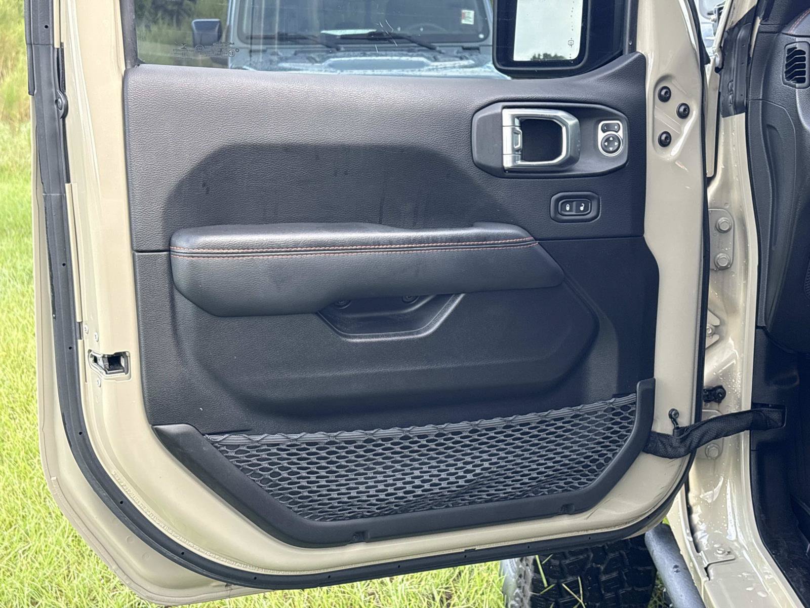 Used 2022 Jeep Gladiator Mojave w/ LED Lighting Group AWD/4WD image 18