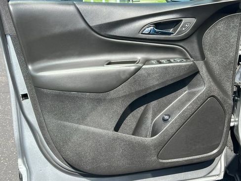 Used 2024 Chevrolet Equinox LT AWD/4WD image 14