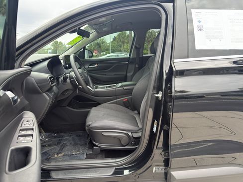 Used 2023 Hyundai Santa Fe SE FWD image 15