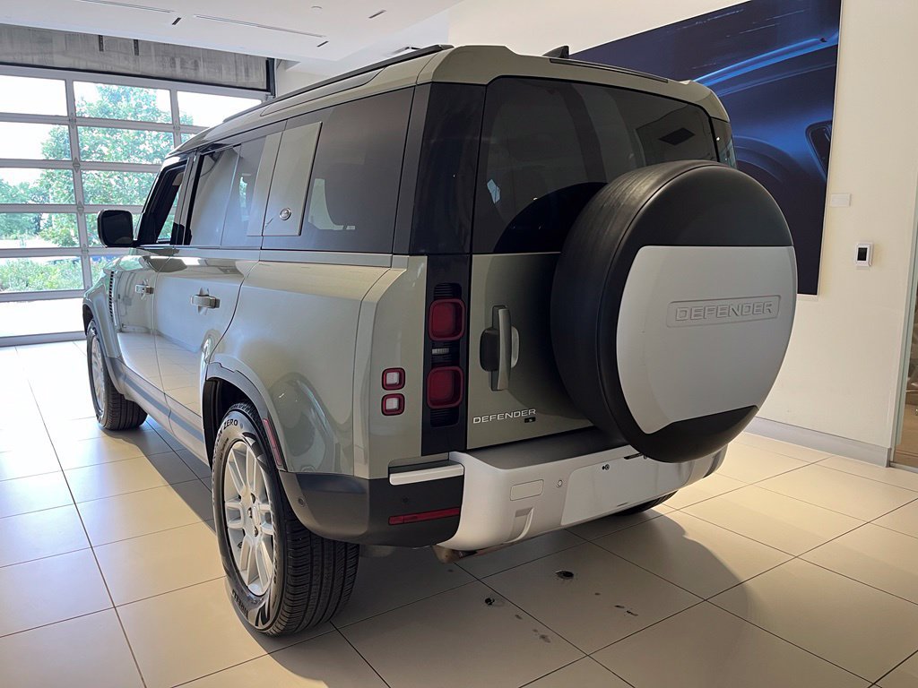 Certified 2020 Land Rover Defender 110 S AWD/4WD image 8