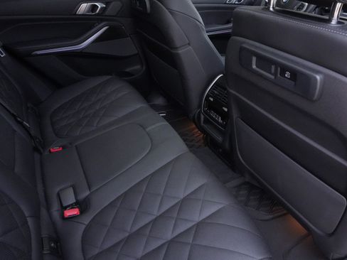 Used 2023 BMW X5 M50i w/ Climate Comfort Package AWD/4WD image 32