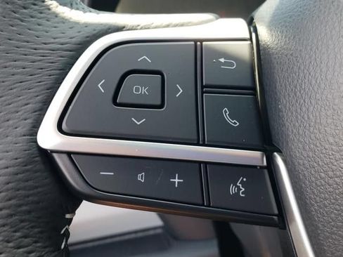 New 2026 Toyota Sienna XSE FWD image 19