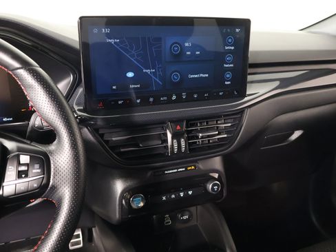 Used 2024 Ford Escape ST-Line w/ Tech Pack #1 FWD image 5
