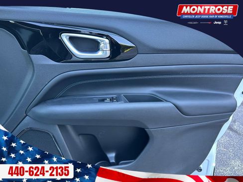 New 2026 Jeep Compass Limited image 30