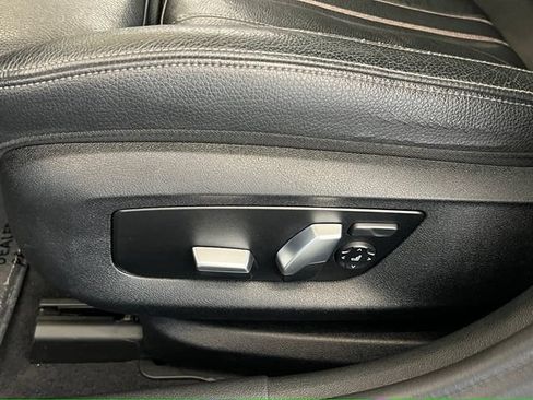 Used 2017 BMW 530i RWD image 30