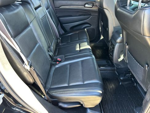 Used 2019 Jeep Grand Cherokee High Altitude image 15