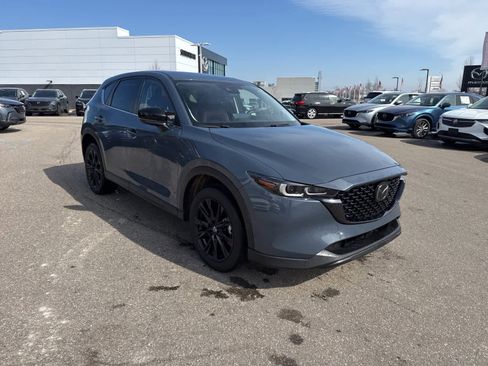 Used 2023 MAZDA CX-5 Carbon Edition image 3