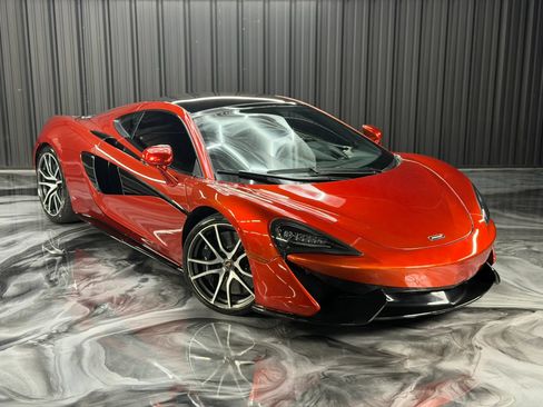 Used 2018 McLaren 570S RWD image 7