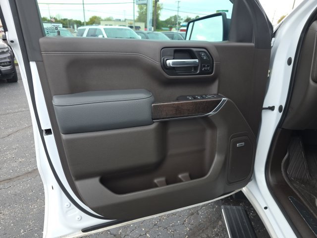 Used 2020 GMC Sierra 1500 Denali w/ Denali Ultimate Package AWD/4WD image 12