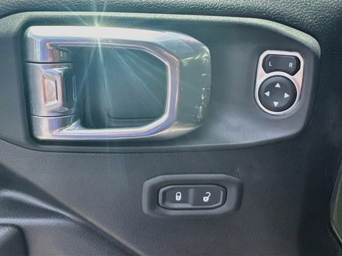 Certified 2023 Jeep Wrangler Unlimited Sport AWD/4WD image 19