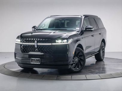 New 2026 Lincoln Navigator Reserve w/ Jet Appearance Package