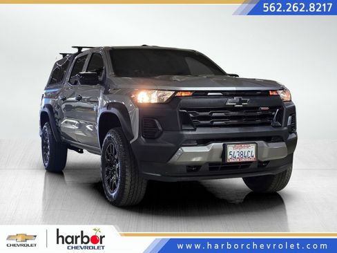 Used 2024 Chevrolet Colorado Trail Boss w/ Safety Package AWD/4WD image 1