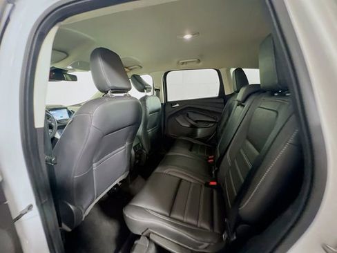 Used 2019 Ford Escape SEL FWD image 21