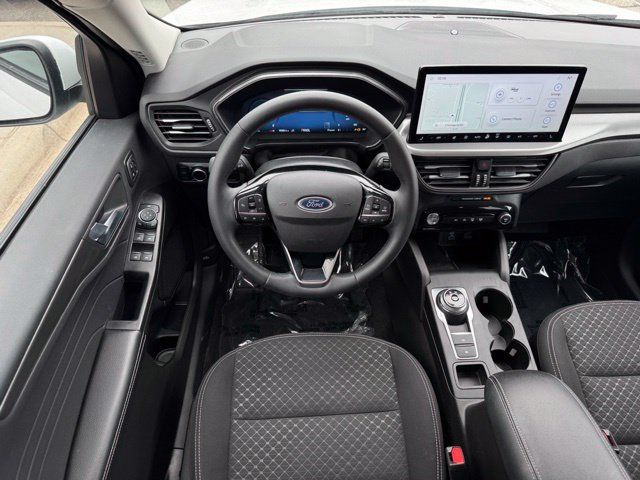 Certified 2023 Ford Escape Active w/ Tech Pack #2 AWD/4WD image 9