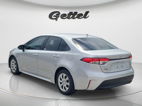 Used 2024 Toyota Corolla LE image 7